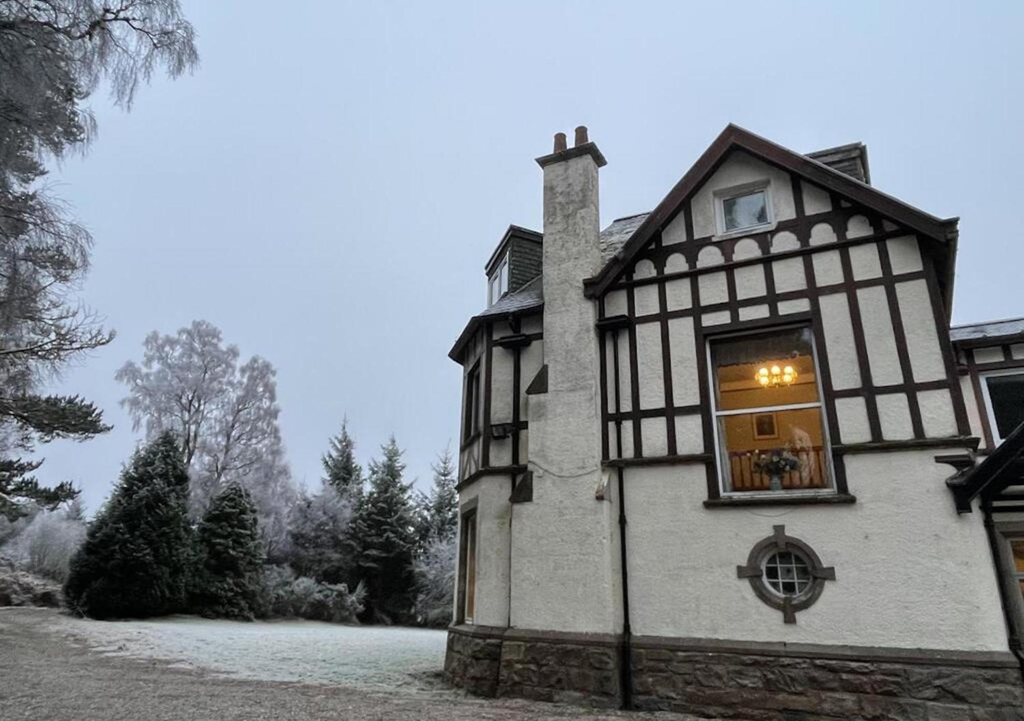 The Falls - Value Rooms At Aultnagar Estate Lairg Exterior photo